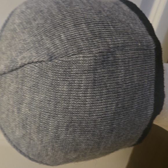 Unisex beanie. - Picture 3 of 6